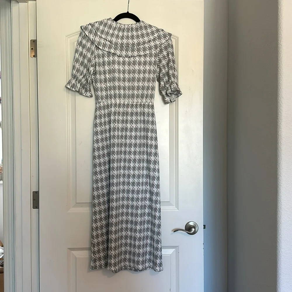 River Island Houndstooth Dress - size 10 (UK)